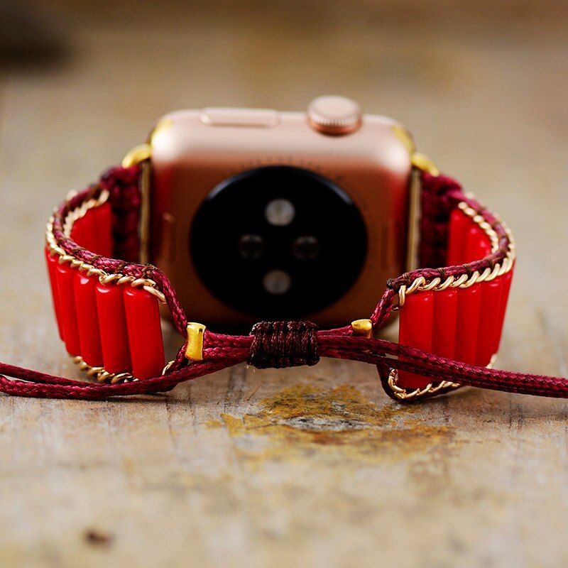 Stilvolles Apple-Uhrenarmband In Rot Und Kaffeesilber